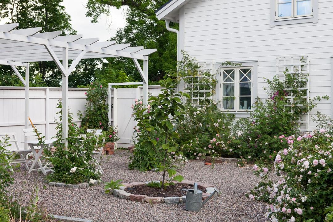 Vallby Cottage Enköping Esterno foto